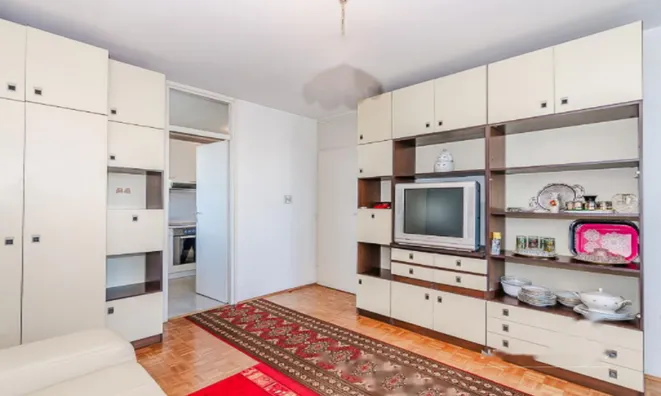 Недвижимость Двухкомнатная квартира Мосте: 4