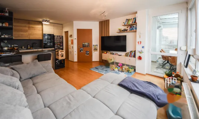 Недвижимость Квартира, 4 комнаты, Новый Брод: 4