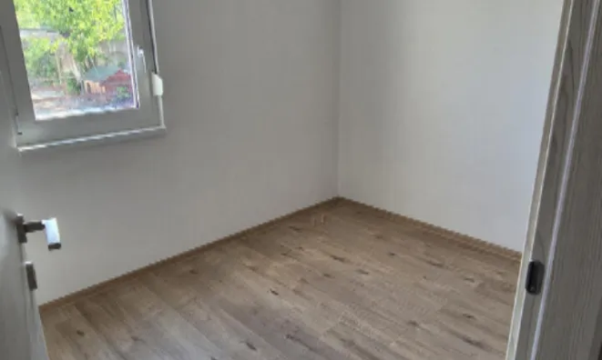 Недвижимость Четырехкомнатная квартира Кампель и студия: 11