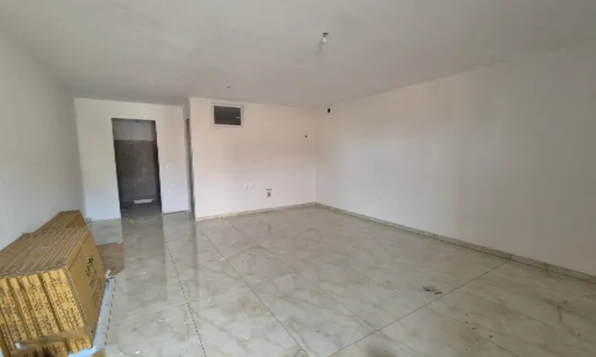 Недвижимость Четырехкомнатная квартира Кампель и студия: 18