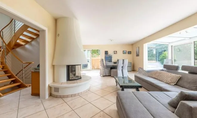 Недвижимость Villa 7 rooms: 2