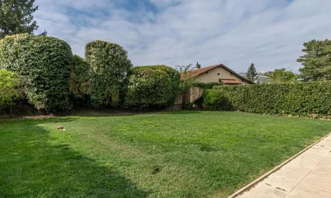 Недвижимость Villa 7 rooms: 6