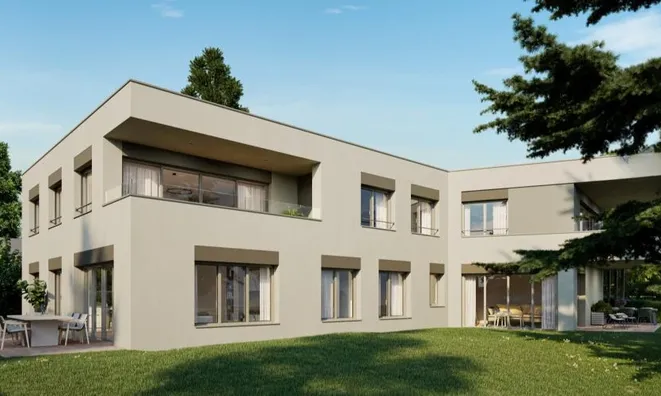 Недвижимость Apartment 4 rooms: 2