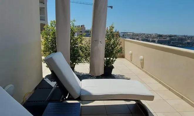 Недвижимость Sliema Seaside Apartment: 19