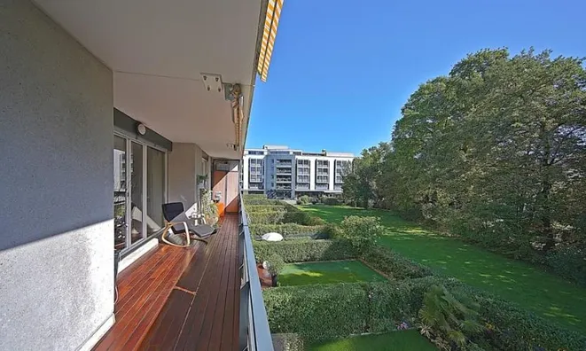 Недвижимость Apartment 5 rooms: 2