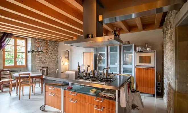 Недвижимость Single house 10 rooms: 3