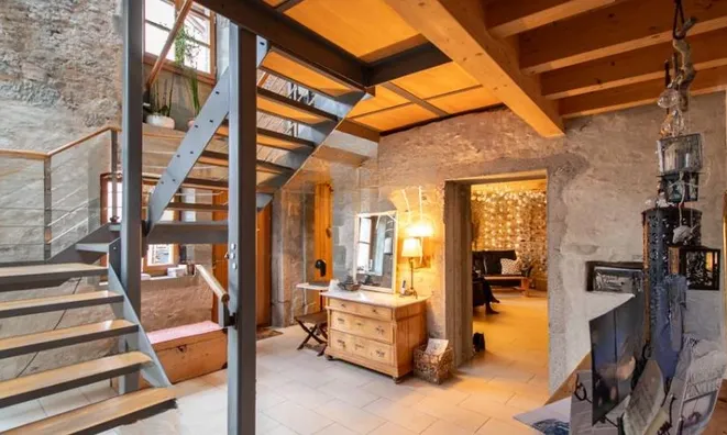 Недвижимость Single house 10 rooms: 4