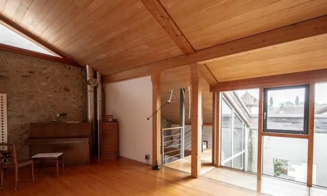 Недвижимость Single house 10 rooms: 10