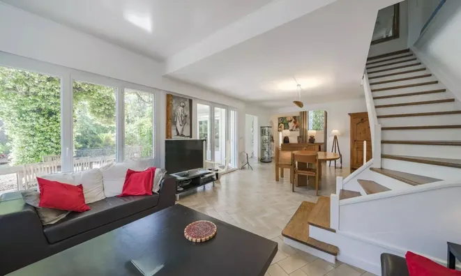 Недвижимость Villa Cannes Carnot: 2