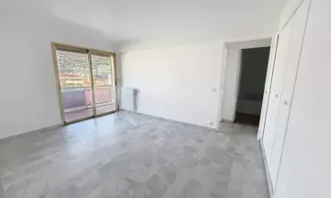 Недвижимость House Cannes République: 2