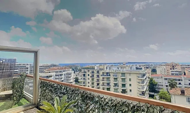 Недвижимость Villa Pointe Croisette: 10