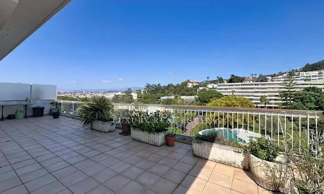 Недвижимость Villa Pointe Croisette: 15