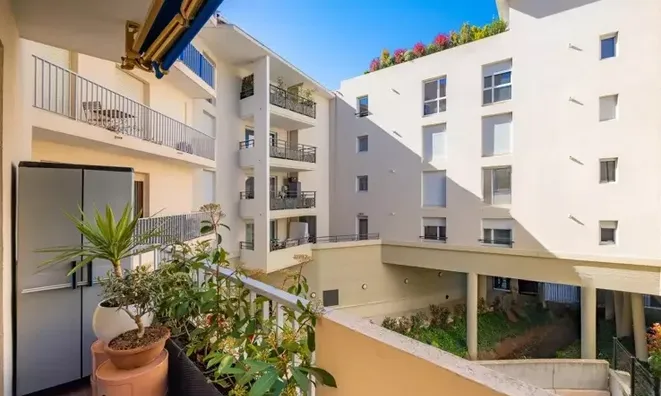 Недвижимость Villa La Bocca: 10