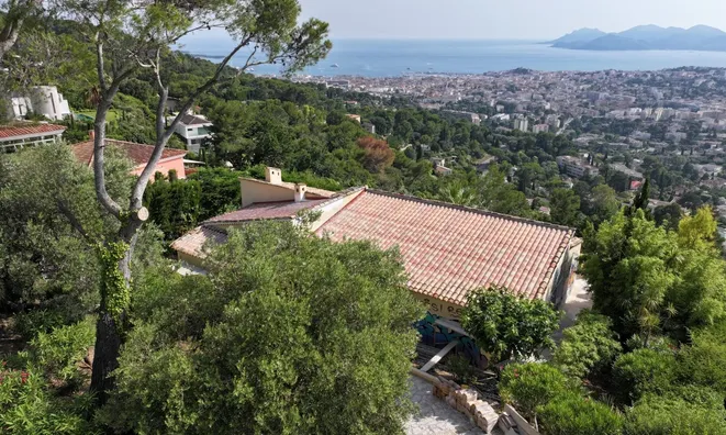 Недвижимость House Cannes: 1