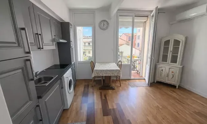 Недвижимость Villa Cannes République: 1