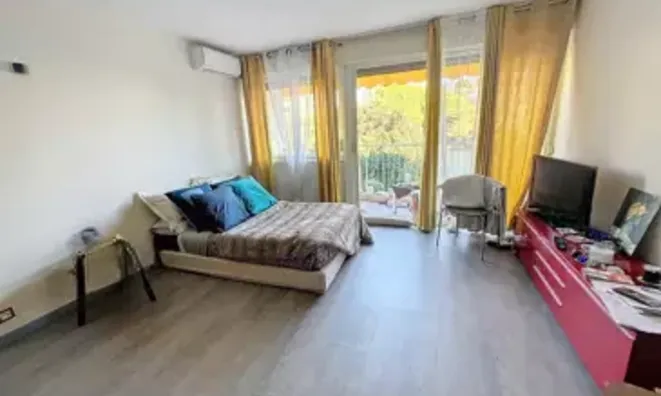 Недвижимость Villa Petit Juas: 3