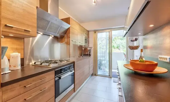 Недвижимость Villa Croix des Gardes: 7