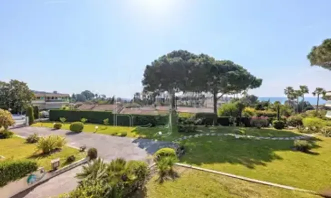 Недвижимость Villa Croix des Gardes: 18
