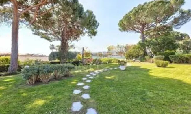 Недвижимость Villa Croix des Gardes: 23