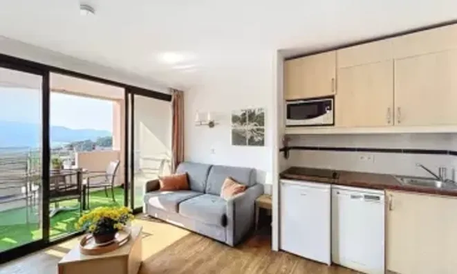 Недвижимость Villa Croix des Gardes: 2