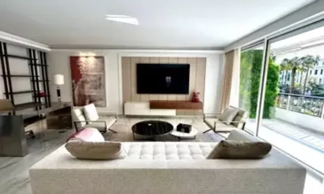 Недвижимость Villa Cannes Centre-Ville: 2
