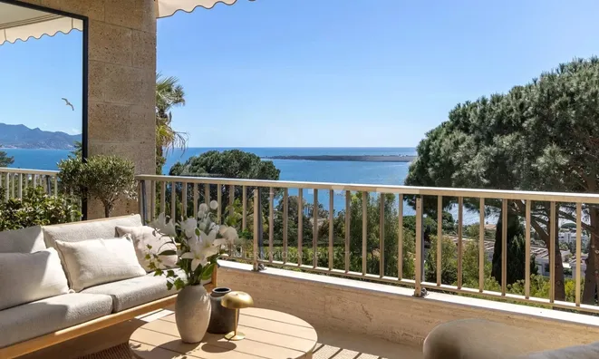 Недвижимость House Cannes: 1