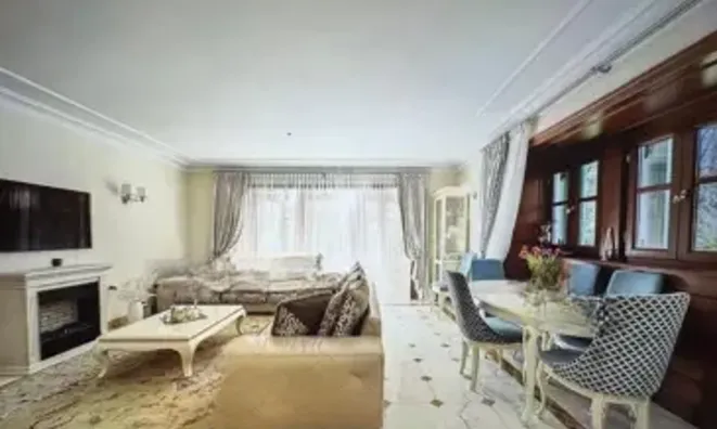 Недвижимость Property Type: Villa  
Location: Cannes, Californie  

Villa Californie: 5