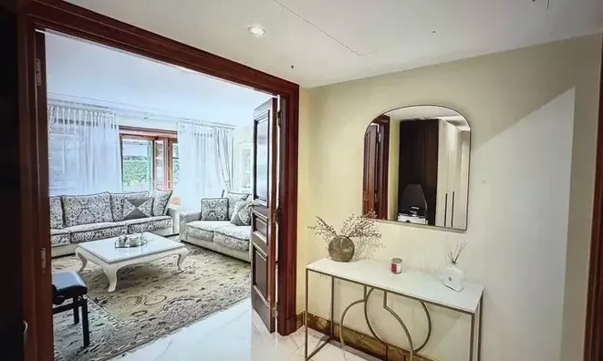 Недвижимость Property Type: Villa  
Location: Cannes, Californie  

Villa Californie: 7