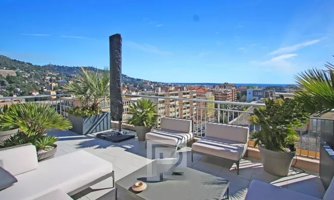 Недвижимость Property Cannes: 3