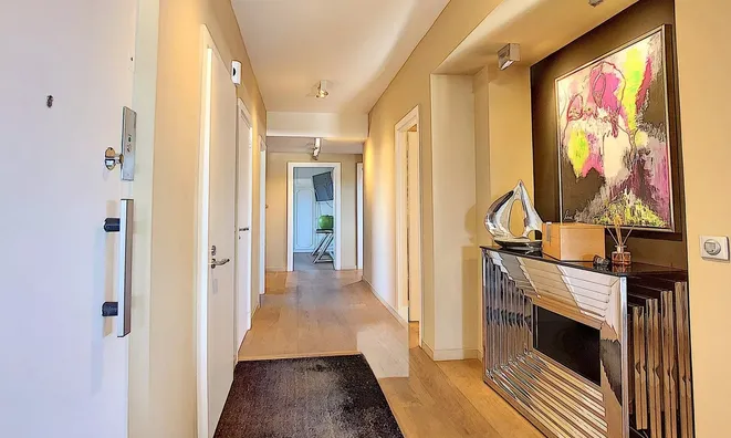 Недвижимость Property Cannes: 9