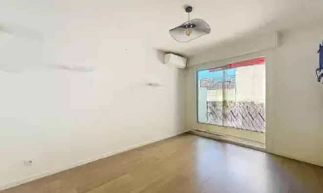 Недвижимость Villa Petit Juas: 2