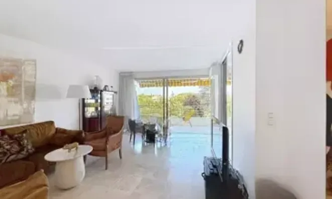 Недвижимость Villa Croix des Gardes: 11
