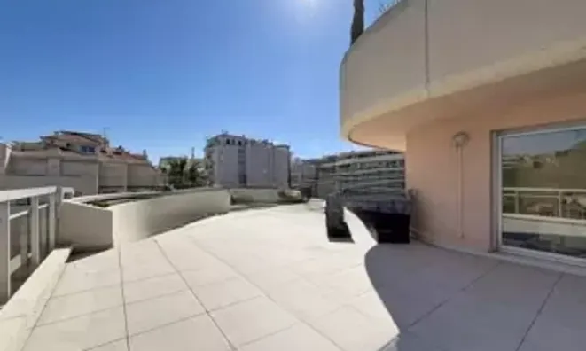 Недвижимость Villa Cannes Croisette: 2