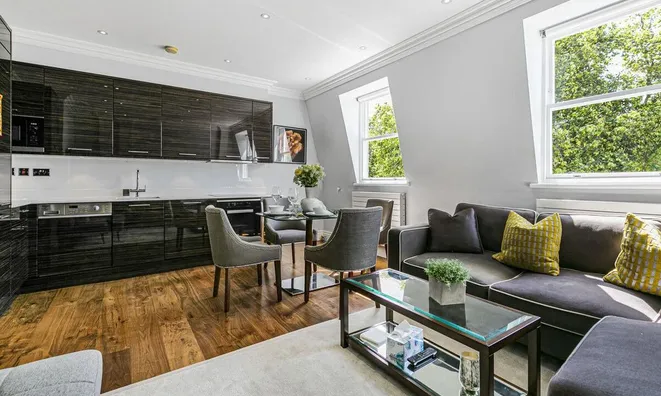 Недвижимость Kensington Garden Square: 8