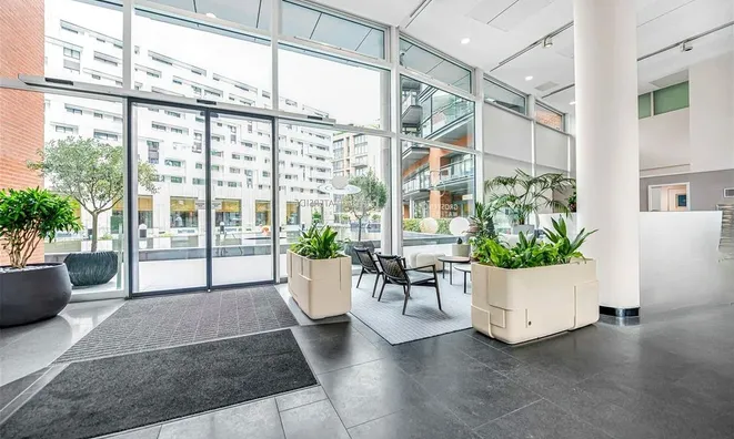 Недвижимость Moore House, Grosvenor Waterside, 2 Gatliff Road: 3