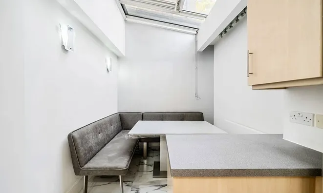 Недвижимость Charles II Place, Chelsea: 11