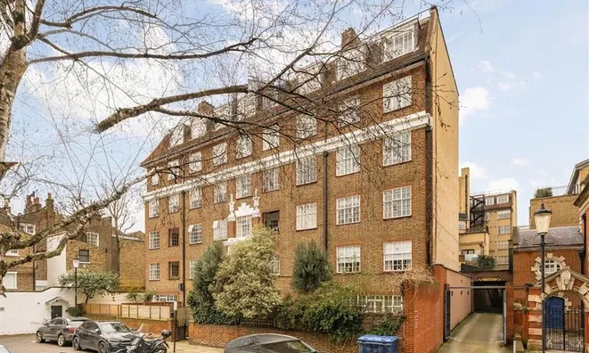 Недвижимость Chelsea Manor Gardens: 4