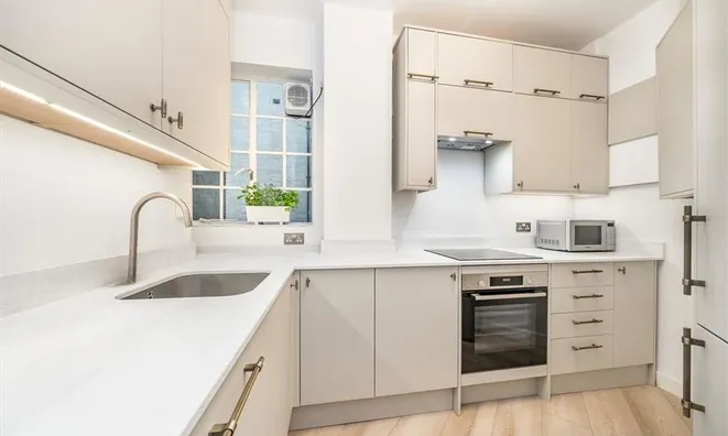 Недвижимость Chelsea Manor Gardens: 7