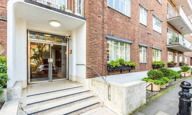 Недвижимость Thackeray Court, Elystan Place: 3