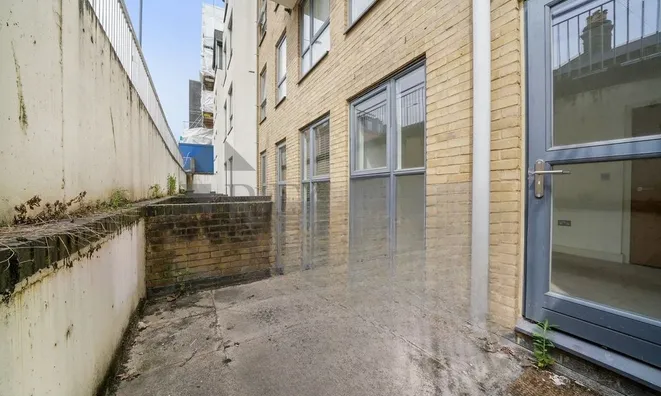 Недвижимость Regal Building, Kilburn Lane: 2