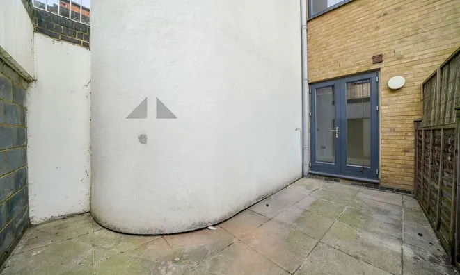 Недвижимость Regal Building, Kilburn Lane: 5
