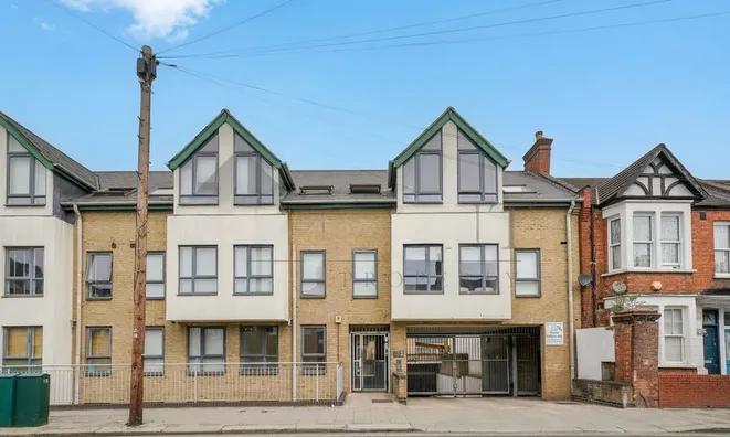 Недвижимость Regal Building, Kilburn Lane: 6