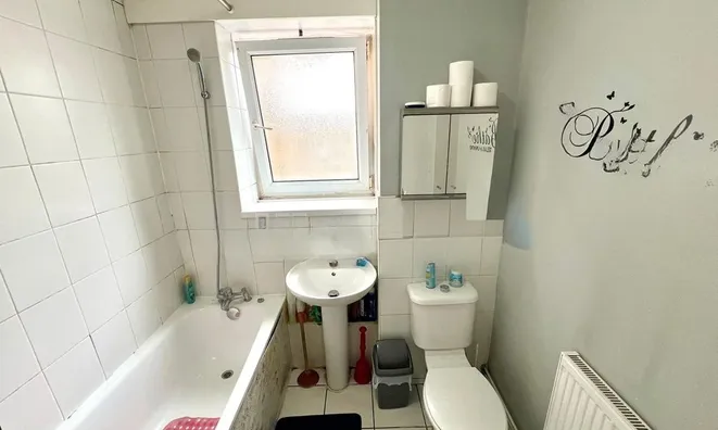 Недвижимость Cambridge Heath Road: 6