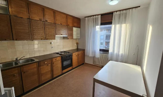 Недвижимость Квартира 1-комнатная, Бежиград: 1