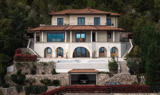 Недвижимость Семейный Дом в Ичичи: 2