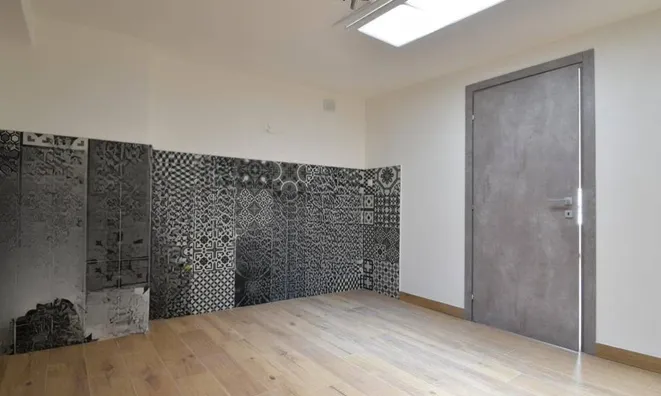 Недвижимость Двухкомнатная в центре города: 13