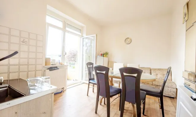 Недвижимость Квартира 2,5 комнаты в Бежиграде: 1