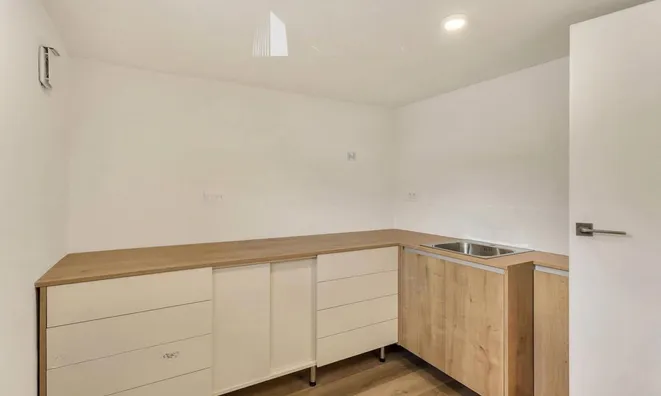 Недвижимость Дом в начале Бледа: 22