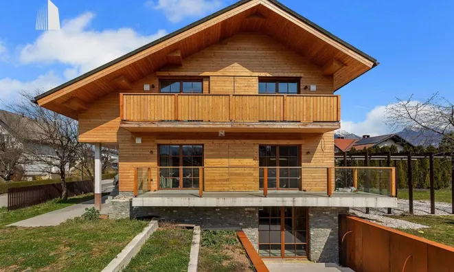 Недвижимость Дом в начале Бледа: 27