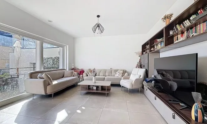 Недвижимость Detached house 6 bedrooms for sale in Filsdorf: 1